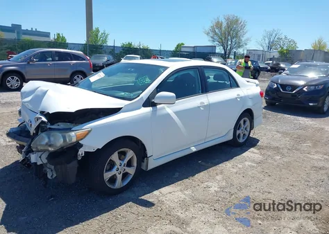 2011 Toyota Corolla S z USA, uszkodzony, nr VIN 2T1BU4EE3BC729367